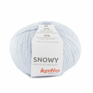 Katia Snowy kleur 109 Licht hemelsblauw