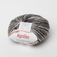Katia Oceania kleur 72 Zwart grijs
